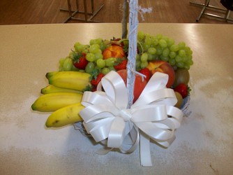 Small Basket of Fresh Fruit from Bunn Flowers & Gifts, local florist in Pittsburg, TX